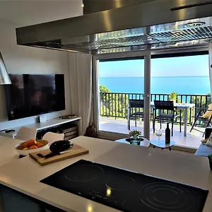 Atico De Diseno Sobre La Cala De Sirenas!! Miami Playa